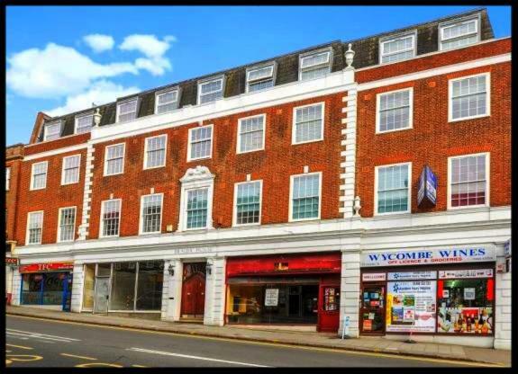 Crendon House Boutique Hotel High Wycombe Buckinghamshire Exterior foto